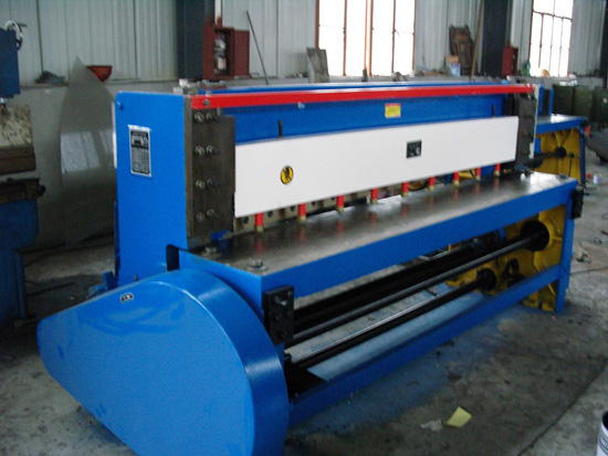 鋼材剪板機 鋼構加工設備